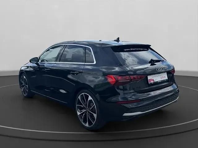 Używany Audi A3 Advanced 110 KM (80 kW) 2025 Czarny Sedan/Limuzyna
