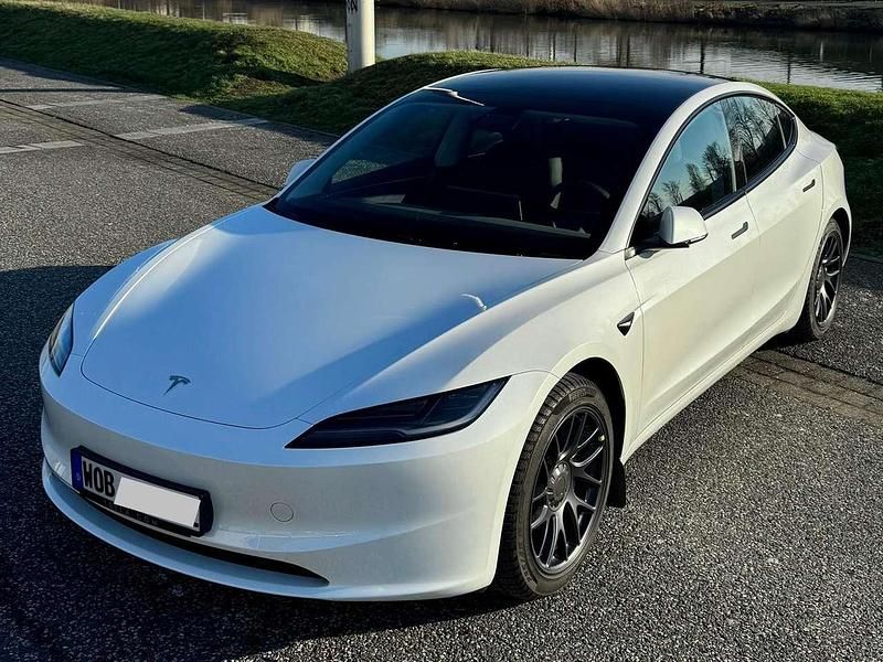 Gebraucht Tesla Model 3 Long Range AWD 366 kW (498 PS) 2023 Weiß Limousine