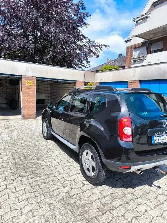 Gebraucht Dacia Duster 107 PS (78 kW) 2011 Braun SUV