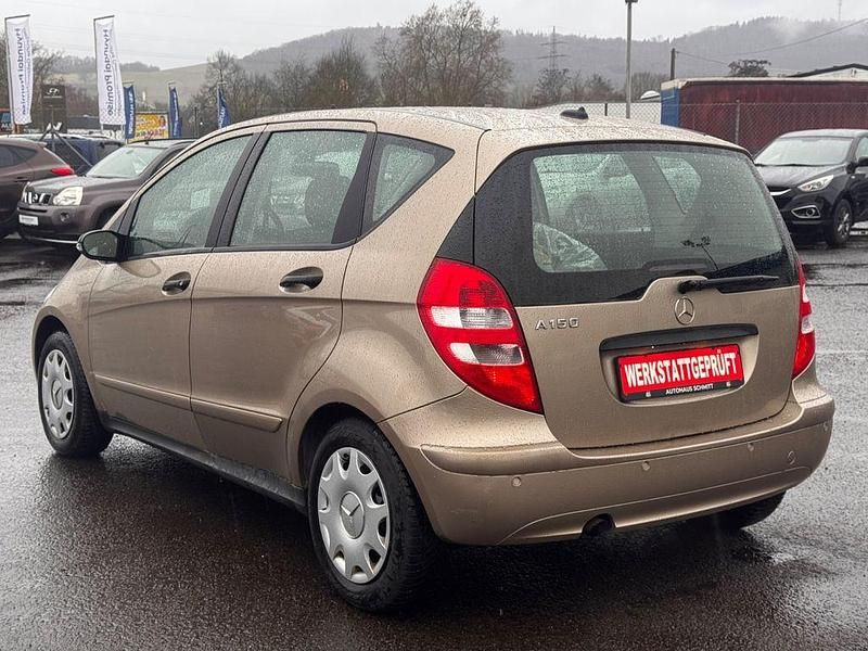 Gebraucht Mercedes A150 95 PS (69 kW) 2006 Gold Limousine