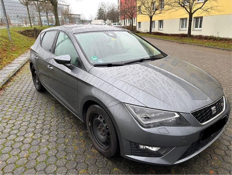 Gebraucht Seat Leon FR 179 PS (131 kW) 2016 Grau Limousine
