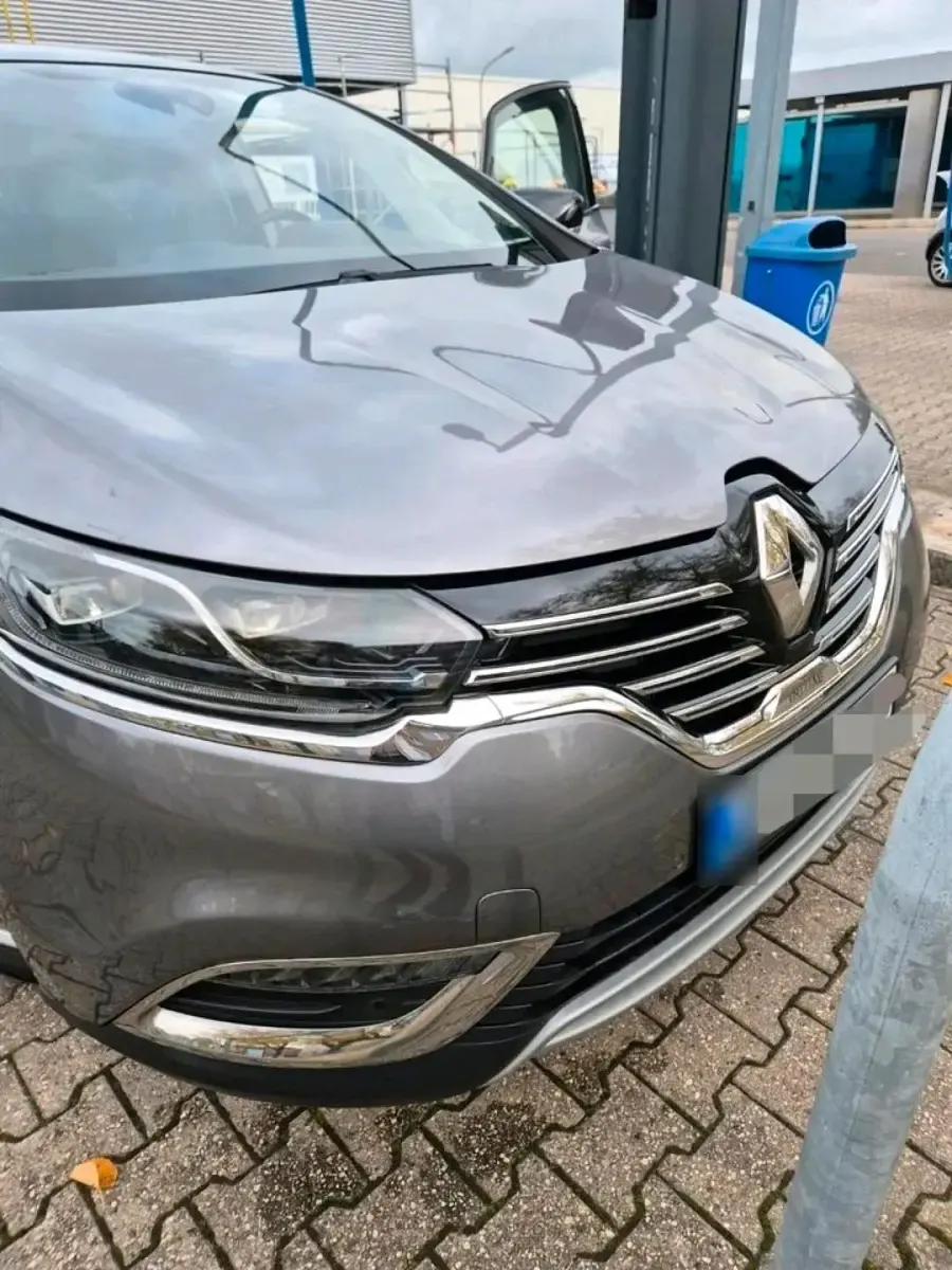 Usado Renault Espace Initiale Paris 160 HP (117 kW) 2015 Cinzento Monovolume