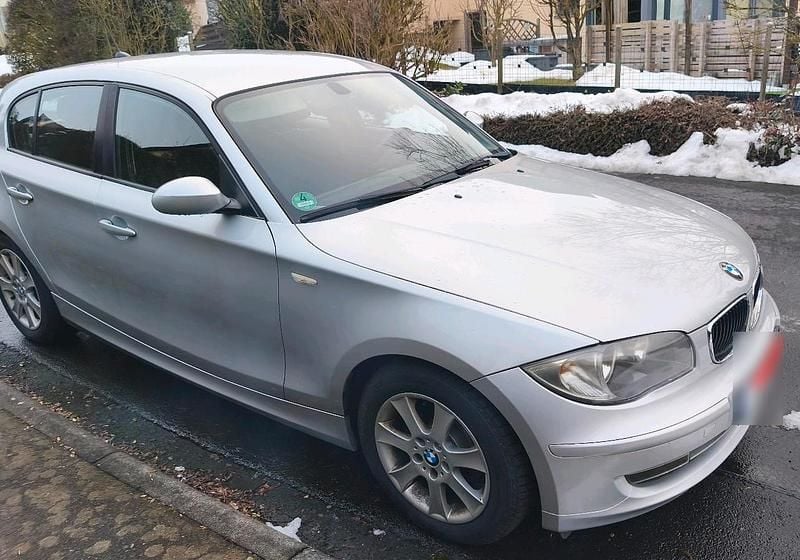 Gebraucht BMW 116 115 PS (84 kW) 2007 Silber Kleinwagen