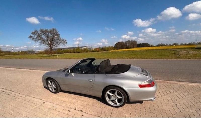 Gebraucht Porsche 996 320 PS (235 kW) 2004 Silber Cabrio