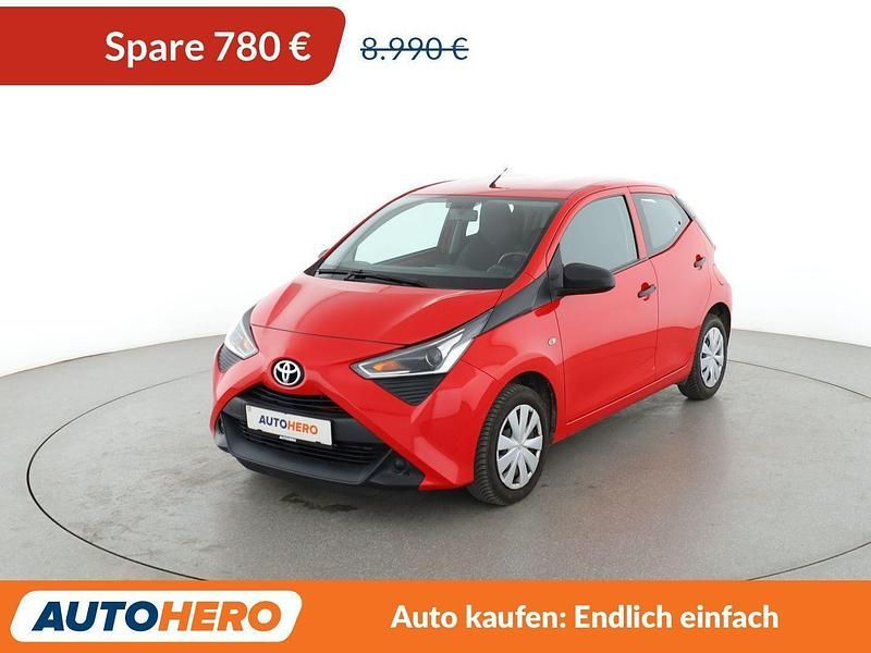 Rot Gebraucht 2020 Toyota Aygo Kleinwagen | 8.210 € (Guter Preis) - Bild 1/3