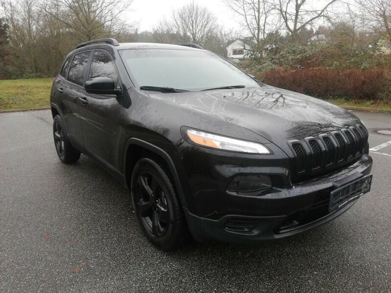 Verkauft Jeep Cherokee 3.2 V6 200kW 4x., gebraucht 2017