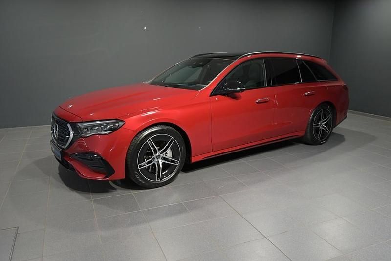Manufaktur patagonienrot metal Gebraucht 2024 Mercedes E300 AMG Line Premium Plus Kombi | 58.970 € - Bild 1/3