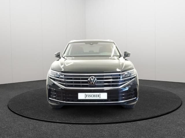 Neu VW Touareg Elegance 286 PS (210 kW) 2025 Schwarz SUV