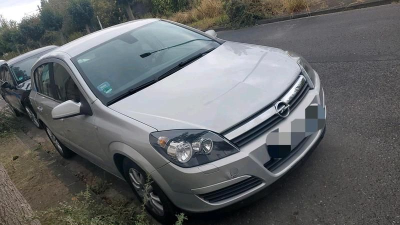 Gebraucht Opel Astra 125 PS (91 kW) 2004 Grau Kleinwagen