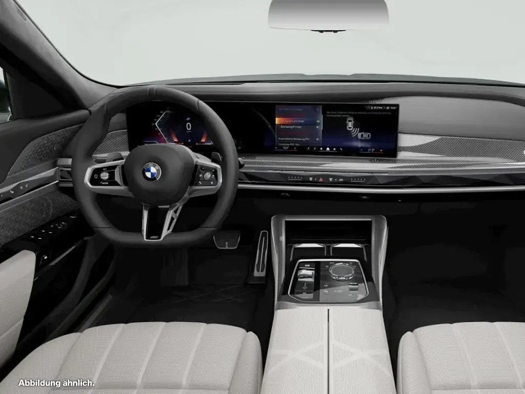 Gebraucht BMW 740 299 PS (219 kW) 2024 Carbonschwarz metallic Limousine