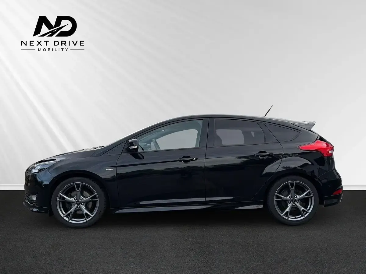 Gebraucht Ford Focus ST-Line 182 PS (133 kW) 2018 Schwarz Limousine