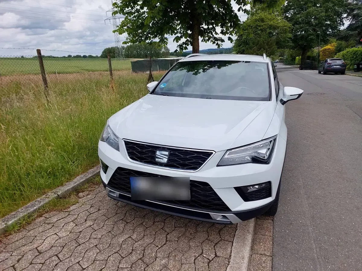 Gebraucht Seat Ateca XCELLENCE 150 PS (110 kW) 2019 Weiß SUV