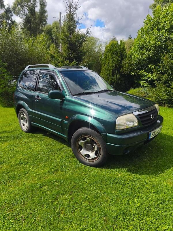 Grün Gebraucht 2003 Suzuki Grand Vitara SUV | 3.500 € (Fairer Preis) - Bild 1/4