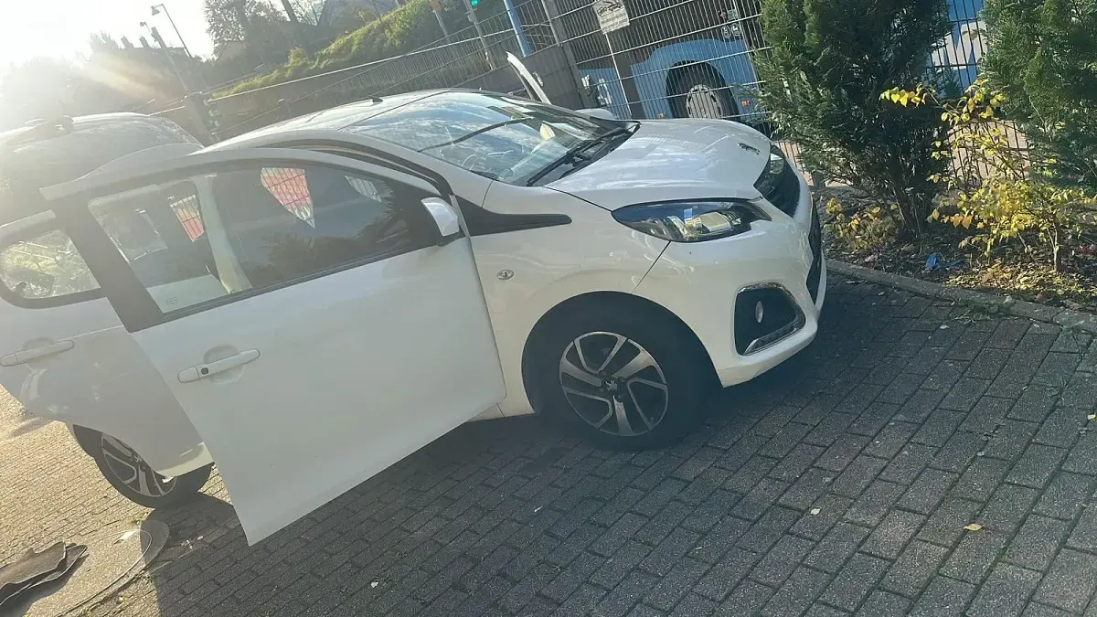 Gebraucht Peugeot 108 75 PS (55 kW) 2020 Weiß Kleinwagen