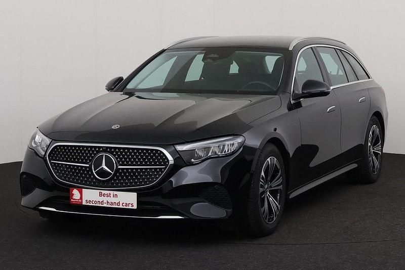 Gebraucht Mercedes E220 Advanced 197 PS (144 kW) 2024 Schwarz Limousine