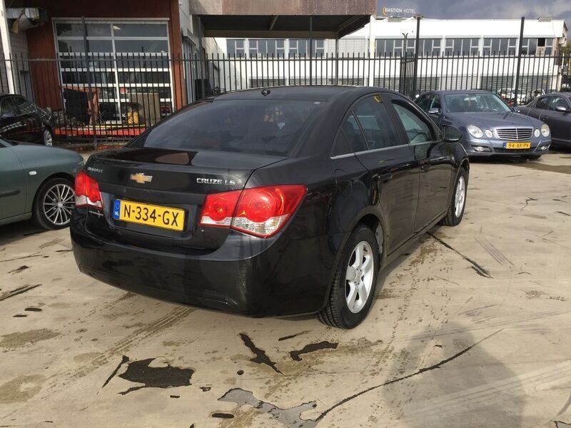 Gebraucht Chevrolet Cruze 113 PS (83 kW) 2012 Schwarz Limousine