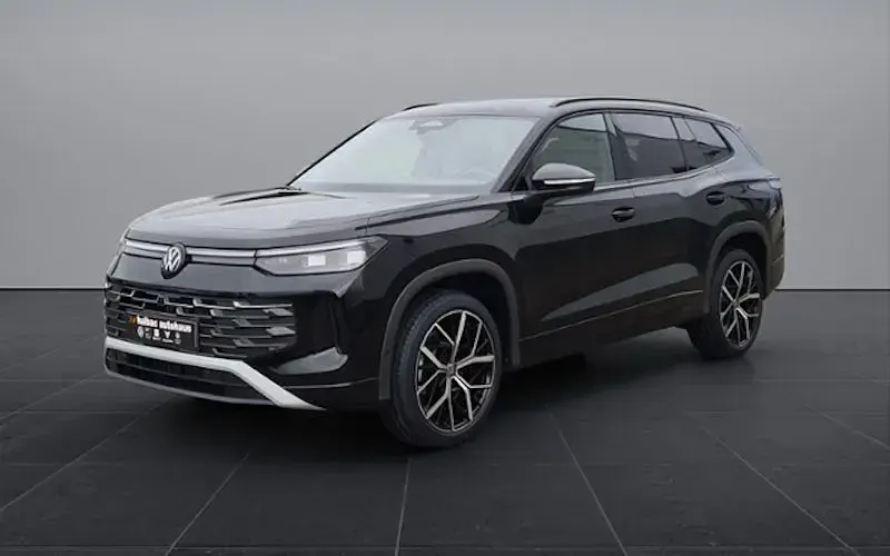 Neu VW Tayron Elegance 150 PS (110 kW) 2025 Schwarz SUV