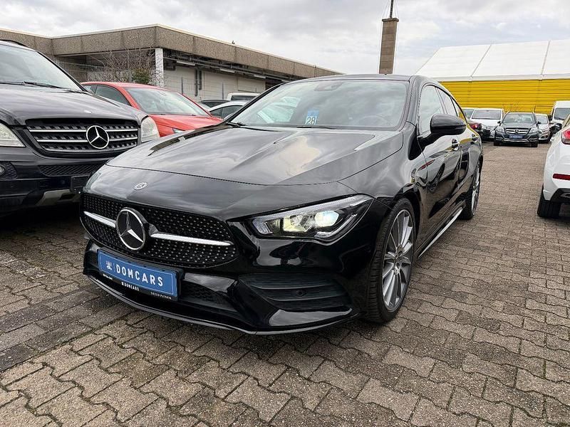 Gebraucht Mercedes CLA180 Shooting Brake AMG line 136 PS (100 kW) 2019 Schwarz Kombi