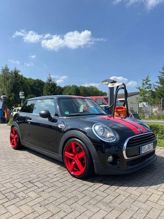 Schwarz Gebraucht 2017 Mini ONE Kleinwagen | 8.300 € (Superpreis) - Bild 1/4