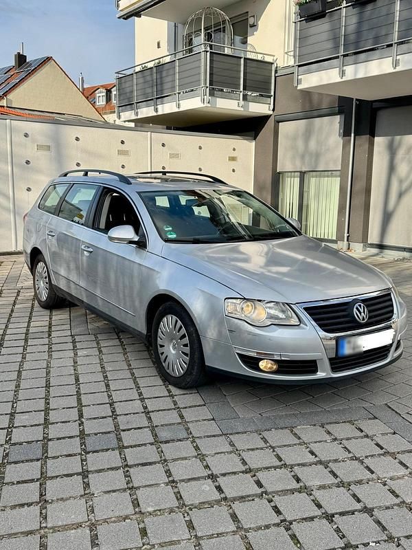 Gebraucht VW Passat 150 PS (110 kW) 2006 Silber Kombi
