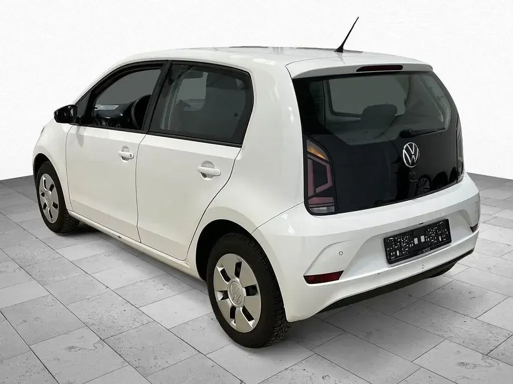 Second-hand VW up! 65 CP (47 kW) 2022 Alb Hatchback