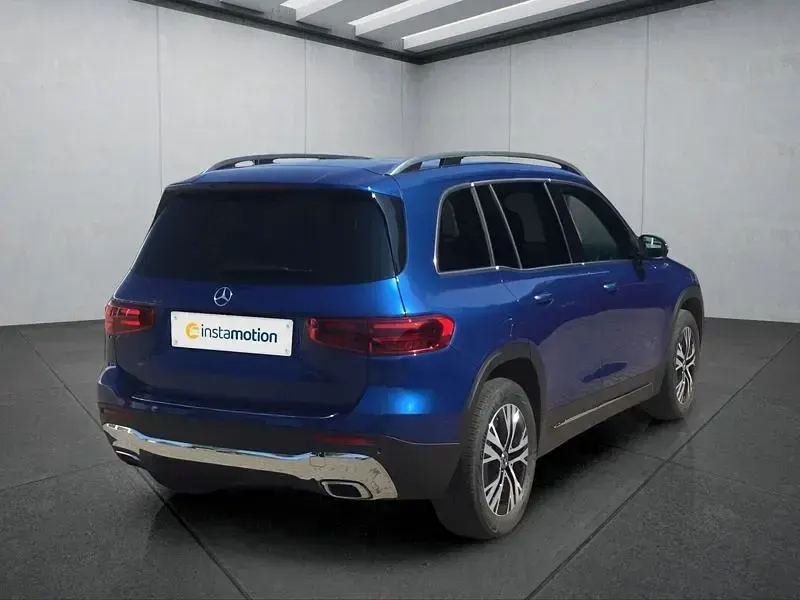 Gebraucht Mercedes GLB220 190 PS (139 kW) 2024 Blau SUV