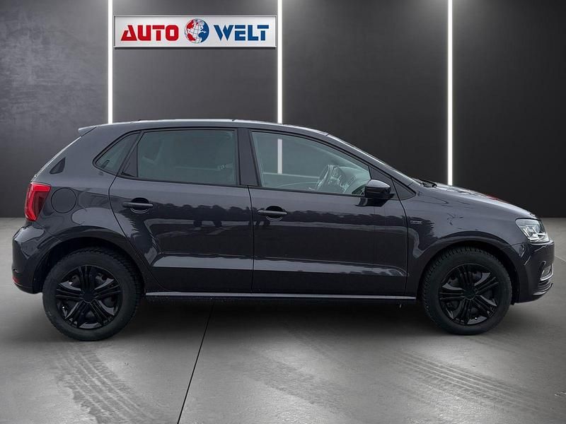 Gebraucht VW Polo LOUNGE 60 PS (44 kW) 2015 Grau Kleinwagen