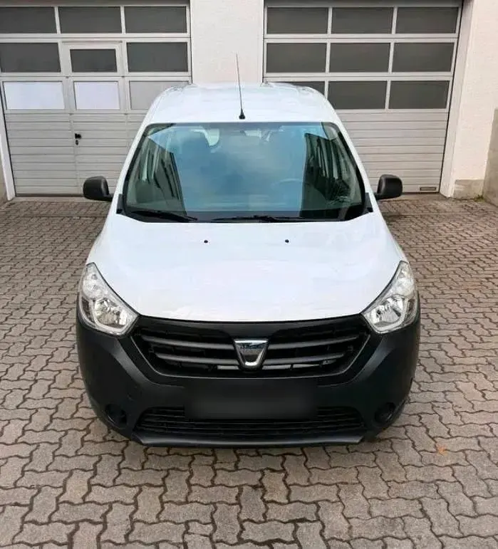 Second-hand Dacia Dokker 83 CP (61 kW) 2013 Alb Monovolum