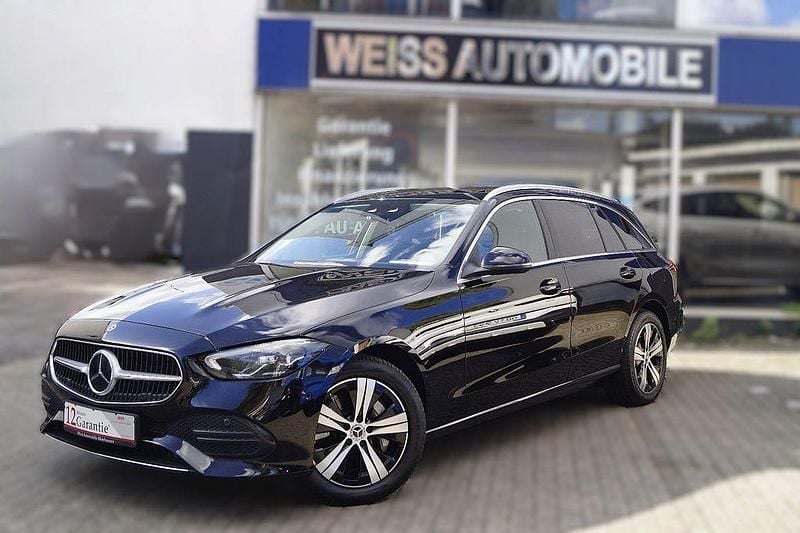 Schwarz Gebraucht 2022 Mercedes C300e Limousine | 27.490 € (Fairer Preis) - Bild 1/4