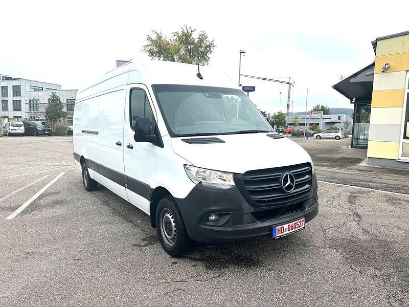 Gebraucht Mercedes Sprinter 114 PS (83 kW) 2021 Weiß Van