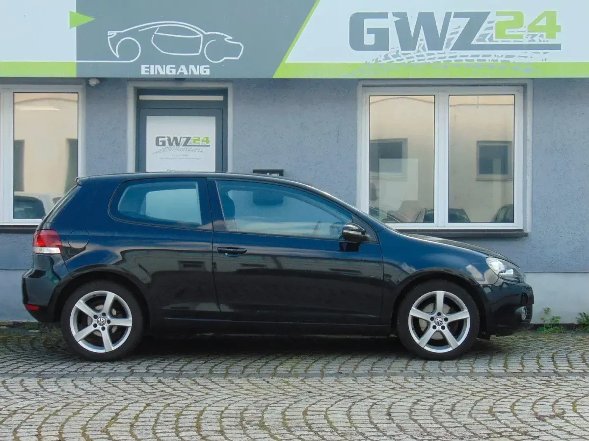 Gebraucht VW Golf VI Highline 122 PS (89 kW) 2009 Schwarz Kleinwagen