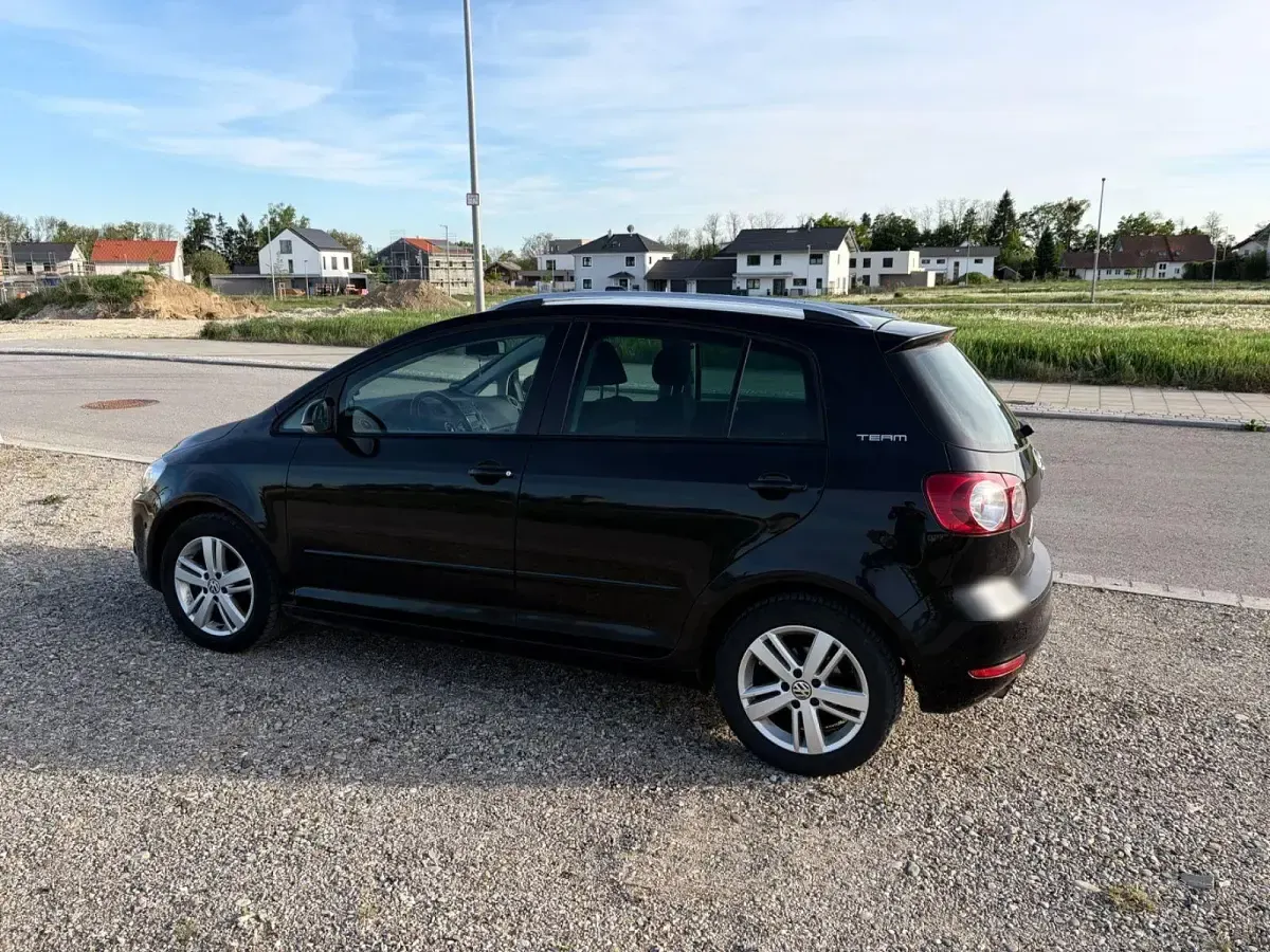 Używany VW Golf Plus Cross Team 122 KM (89 kW) 2010 Czarny Minivan
