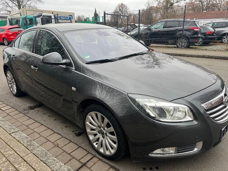 Gebraucht Opel Insignia Cosmo 160 PS (117 kW) 2009 Grau Limousine