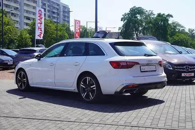 Gebraucht Audi A4 S-Line 163 PS (119 kW) 2021 Weiß Kombi