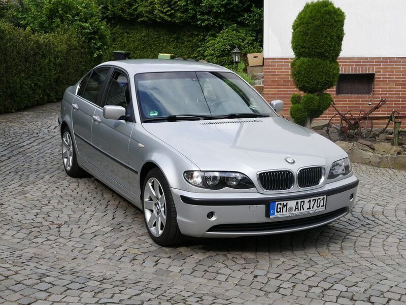 Silber Gebraucht 2001 BMW 320 Limousine | 2.500 € (Guter Preis) - Bild 1/4