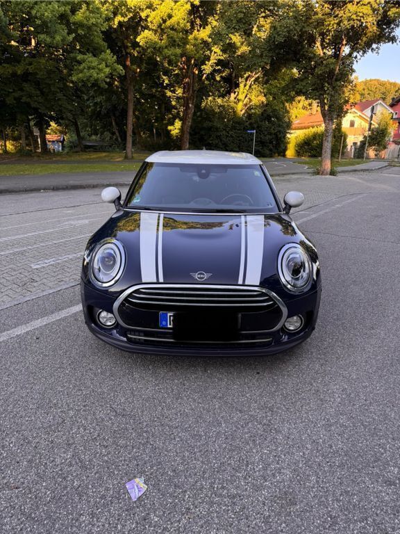 Blau Gebraucht 2018 Mini Cooper Clubman Kombi | 16.500 € (Guter Preis) - Bild 1/4