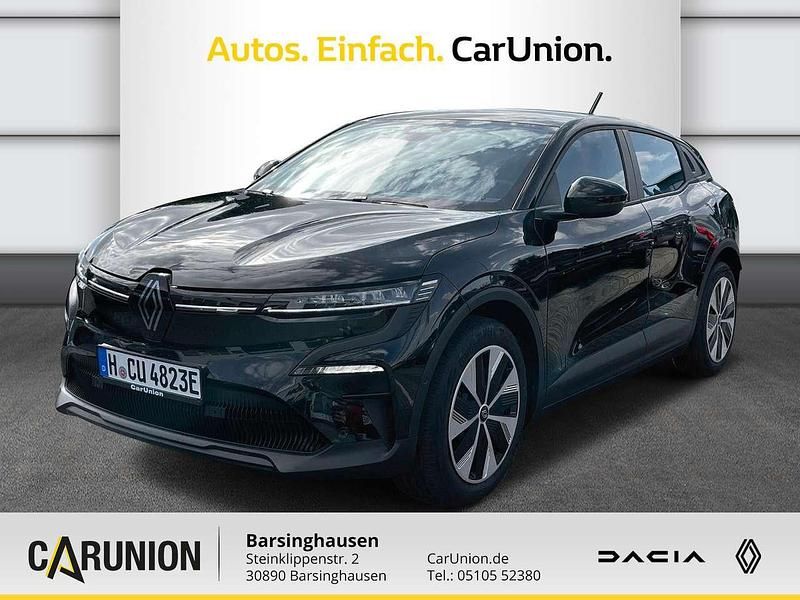 Black pearl metallic Gebraucht 2023 Renault Mégane Komfort Limousine | 28.974 € (Guter Preis) - Bild 1/4