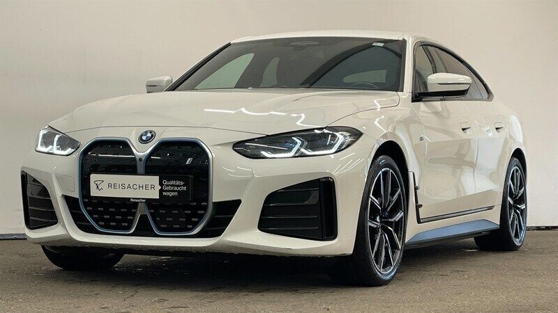 Alpinweiss Gebraucht 2023 BMW i4 Shadowline Limousine | 38.199 € (Guter Preis) - Bild 1/4