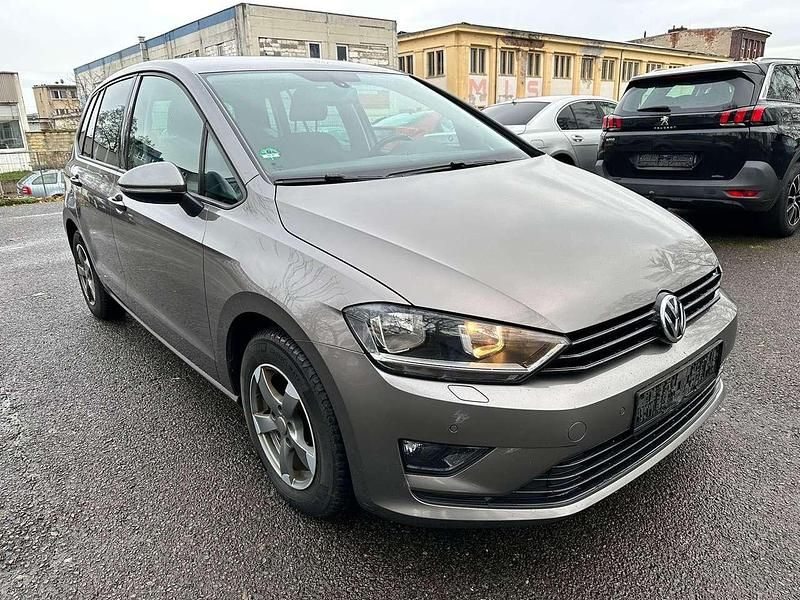 Limestone grey metallic Gebraucht 2014 VW Golf Sportsvan Trendline Van / Kleinbus | 6.080 € (Fairer Preis) - Bild 1/4