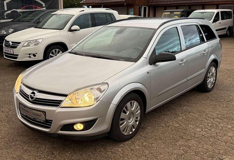 Gebraucht Opel Astra Cosmo 118 PS (86 kW) 2008 Starlight grey Kombi