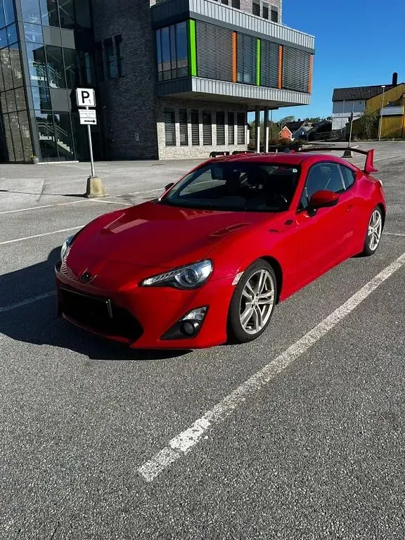 Gebraucht Toyota GT86 GT 200 PS (147 kW) 2013 Rot Coupé
