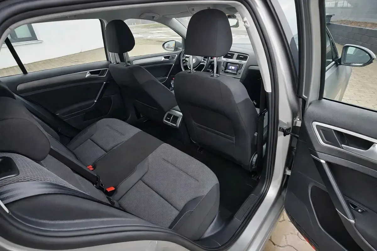 Gebraucht VW Golf VII 150 PS (110 kW) 2014 Limousine