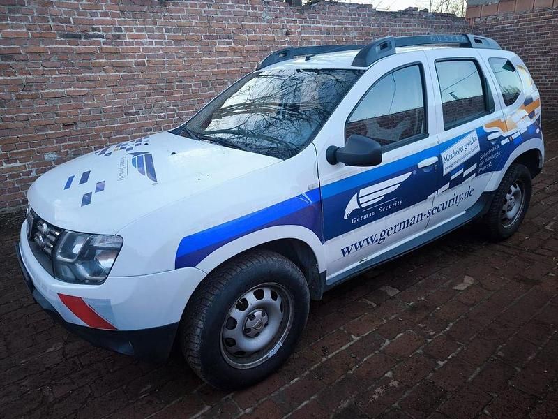 Gebraucht Dacia Duster Ambiance 109 PS (80 kW) 2016 Gletscherweiss SUV