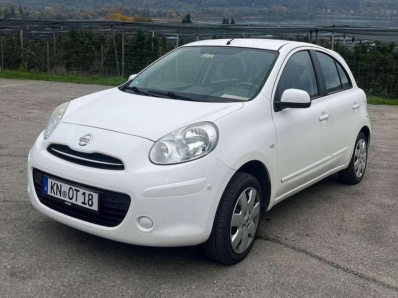 Weiß Gebraucht 2012 Nissan Micra Limousine | 3.900 € - Bild 1/4