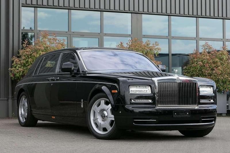 Usata Rolls Royce Phantom 460 CV (338 kW) 2016 Nero Berlina