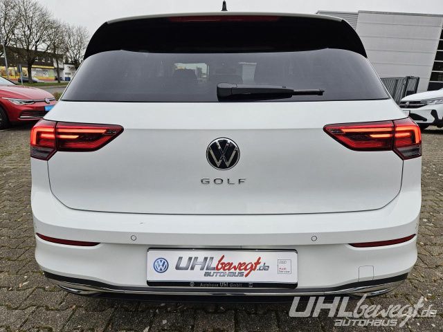 Gebraucht VW Golf VIII Move 131 PS (96 kW) 2023 Silber Kleinwagen