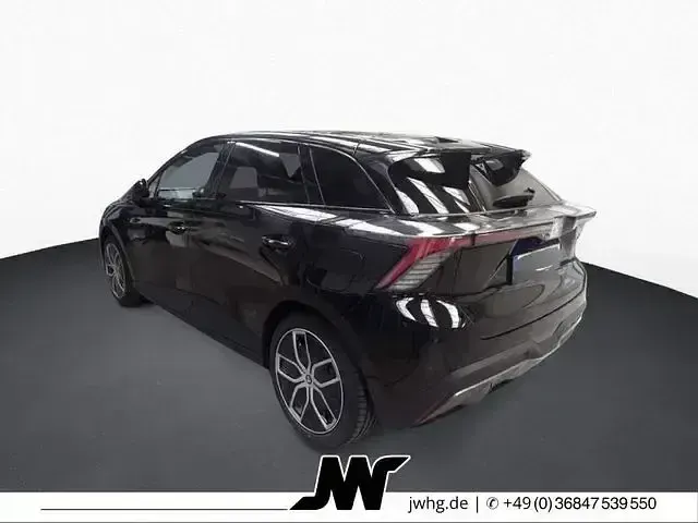 Gebraucht MG MG4 EV Luxury 150 kW (204 PS) 2024 Schwarz uni Kleinwagen