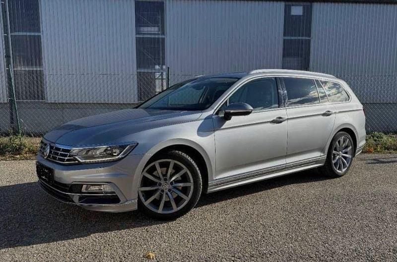 Silber Gebraucht 2018 VW Passat Highline Kombi | 16.300 € (Guter Preis) - Bild 1/4
