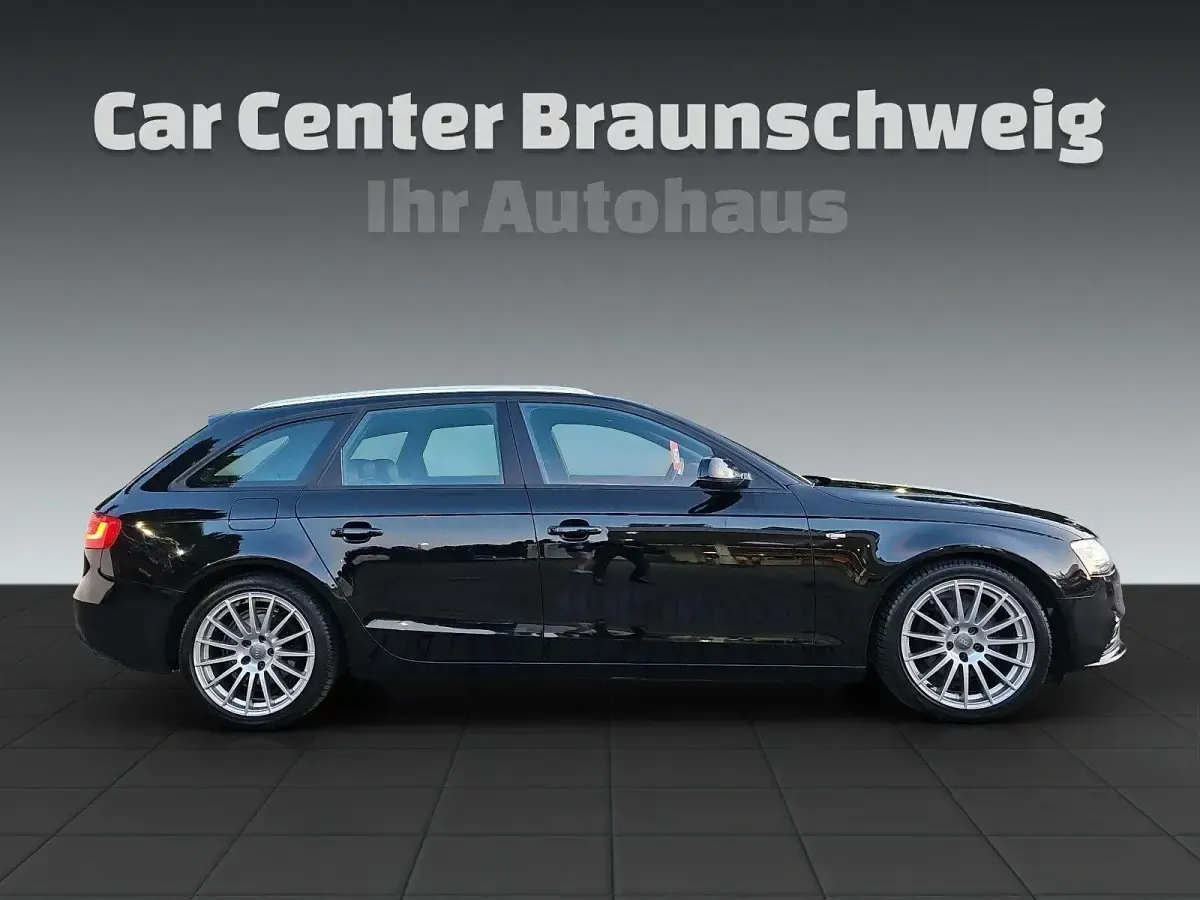 Gebraucht Audi A4 S-Line 177 PS (130 kW) 2012 Schwarz Kombi