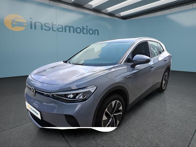 Grau Gebraucht 2022 VW ID.4 Pro SUV | 28.749 € (Guter Preis) - Bild 1/4